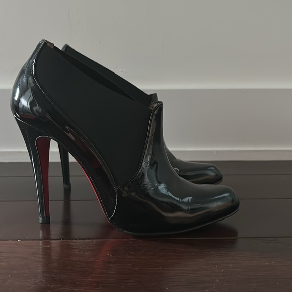 Christian Louboutin ART LASTIC Patent Leather Booties (Size 39) - Picture 2 of 8
